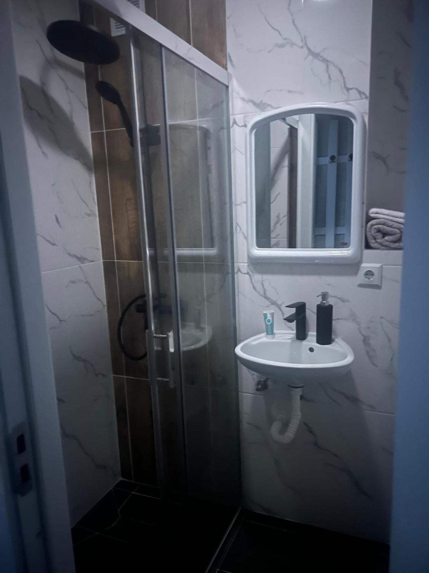 Apartament 2 Camere Baia Mare Buitenkant foto
